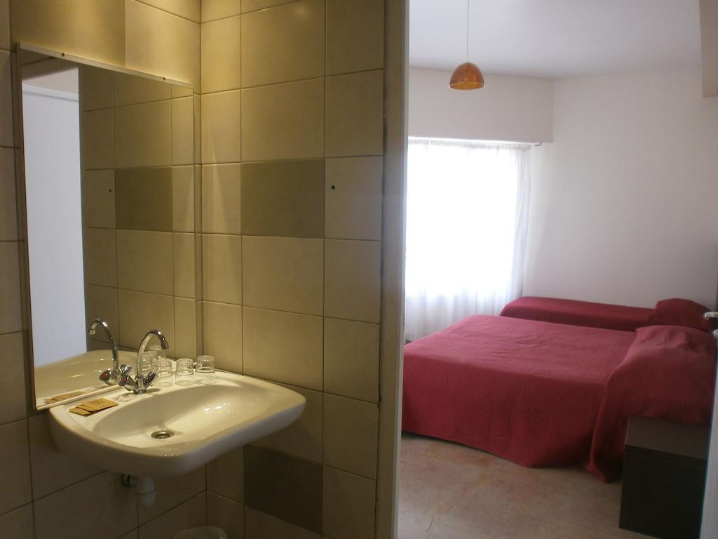 Hotel Magnan Niza Habitación foto